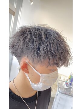 ノア 小山(Noah) ツイストスパイラル/メンズ/メンズサロン/ニュアンスパーマ/韓国