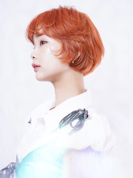ピークアブー アヴェダ ギンザシックス(PEEK-A-BOO AVEDA GINZASIX) マッシュボブ　前髪ありボブ　韓国風　オレンジカラー　アヴェダ