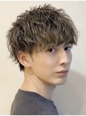 梅田メンズパーマツイストスパイラルパーマ波巻きシャドウパーマ
