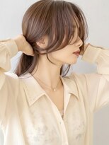 ウェーブス 大宮東口店(wave's)&nbsp;小顔サイドバング×透明感グレージュ。結んでも可愛い大人ヘア