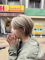 ブレイブシザー(BRAVE SCISSOR)&nbsp;丸みシルエットのハイトーンショート
