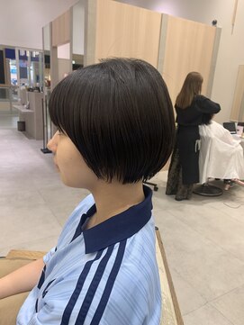ゼルアヴェダ イオンモール与野(ZELE AVEDA) ミニボブ