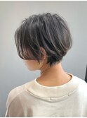 ふんわり上品な大人ショートスタイル