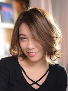 ココラー(COCOlar) もて可愛い大人綺麗