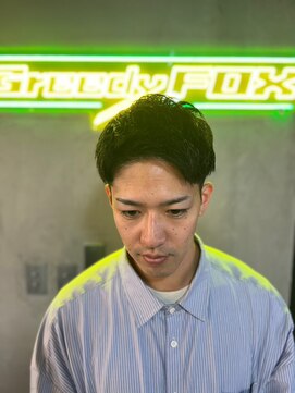 グリーディーフォックス 代々木(Greedy FOX) 束感/コンマヘア/アップバング/ツーブロックマッシュ/フェード