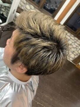 エーメイド(A made) イエローベージュ×シャドールーツ