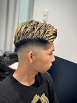 リバティシェアバーバー 銀座(LIBERTY SHARE BARBER) 【革靴にはこのスタイル！】クラシカルスキンフェード