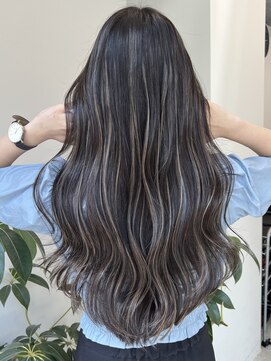 リリット(ReLit) ハイライトカラーグレージュベージュレイヤーカットボブ髪質改善