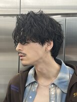 フィフス 仙台(fifth)&nbsp;ニュアンスパーマ毛流れセンターパートウルフフェザーパーマ