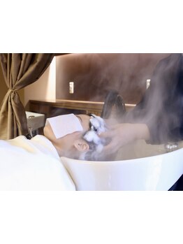 【頭皮と髪の環境改善】最高峰TRケラスターゼ使用の人気スパ♪極上ヘッドスパで心も髪も癒される贅沢体験！
