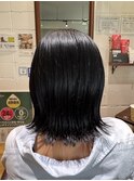 切りっぱなしボブ