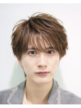 オーシャントーキョーウエスト 心斎橋 (OCEAN TOKYO WEST) ラウンドマッシュシースルーフェザーショートウルフ