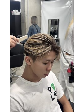 ピア ヤクイン(Pia Yakuin) メンズバレイヤージュ