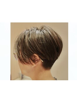 【本物志向の大人女性必見！】ワンランク上の《カウンセリング》と《技術》。あなたに寄り添う隠れ家サロン