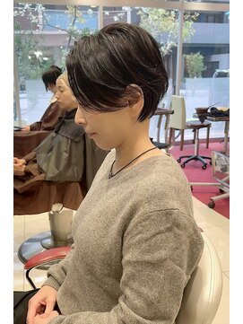 アース 大曽根店(HAIR&MAKE EARTH) earthショートレイヤーボブミルクティー丸みショートボブ