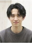 ツーブロックアップバングセンターパートシースルースタイル束感