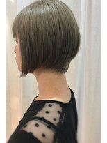 【Astar】カーヴィーショート３　小顔大人かわいい前下がりボブ