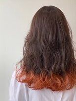 ジーナ 渋谷駅前(Zina)&nbsp;【Zina　渋谷】イメチェン毛先パーマ耳かけ×裾カラー