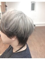 ルーシー(LUCY)&nbsp;メンズウルフ×ブラック&ホワイトツートーンカラー