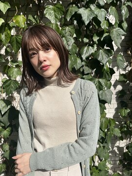 ディフィーアトリエ(defi atelier) 小顔ミディアム/サイドバング/アッシュ レイヤー/ヨシンモリ