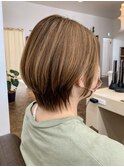 大人女性のハンサムショート