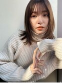 くびれミディアム フェイスレイヤー 束感前髪