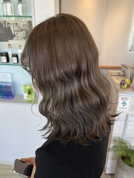 ルシードスタイル ムースユイット(LUCIDO STYLE mousse8) オリーブブラウン