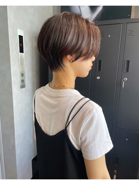 バックス(BUCKS) くびれショートヘア