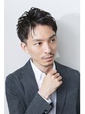 爽やか短髪パーマアップバンクツーブロックメンズショート