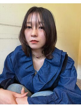 コラン 中目黒(collan) 暗髪ミディアムウルフ顔まわりレイヤー
