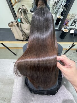 ラヴィエ(RAVIE) 【半田・髪質改善】縮毛矯正/トリートメント/マンツーマン