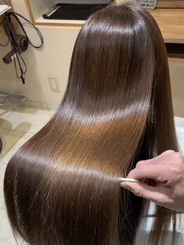 スリーアール(threeR)の写真/髪のお悩みやダメージに合わせて、あなたにぴったりのトリートメントをご提案♪髪本来の美しさを取り戻す。