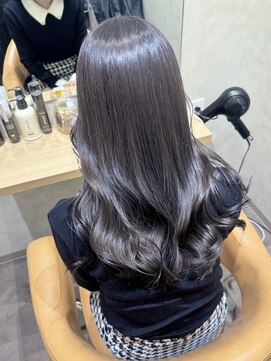 ルシティ(Le City) Dark gray【髪質改善/ブリーチ/ダブルカラー/ダークグレー】