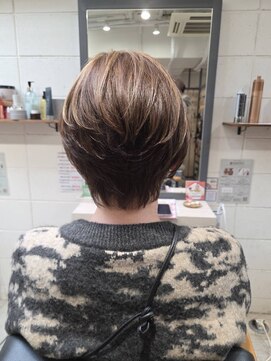 ライズ ヘア ブランド 豊中店(RISE HAIR BRAND) ハイライトショート
