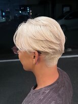 ネハス 名古屋栄店(nehus.) MEN’S HAIR/サーフカール/刈り上げセンターパート/ブリーチ