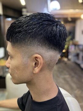 プーロ(Pu-ro) クロップハイフェード