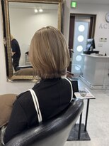 ザ アクネ 岡崎竜美丘店(THE ACNE)&nbsp;♪レイヤーボブ_ルーツカラー_ミディアムレイヤー