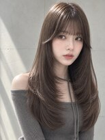 ユーフォリア 渋谷グランデ(Euphoria SHIBUYA GRANDE)&nbsp;グレージュブラウンシースルーバングストレートレイヤーロング