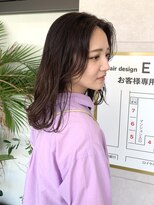 エルモ(ELMO.)&nbsp;センターパート　ミディアムスタイル　ショコラブラウン