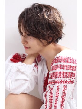 ワク(WAKU) 【WAKU】無造作パーマで大人かわいいショコラアッシュ