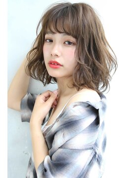 ブラン 天王寺(Blanc) 【Blanc/天王寺】無造作カール/ベージュカラー/ミディアム 2