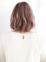 ウル 吉祥寺(ulu)&nbsp;ハイトーンベージュのニュアンスボブスタイル