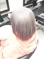 エンカウントバイマハロ 千葉(encount by mahalo)&nbsp;メルティーカラーシルバー[ハイライト/ブリーチ/インナーカラー]