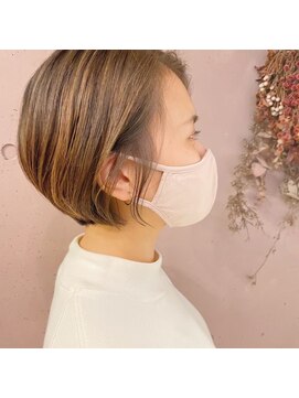ビルズノア バイ ヤスオカ(BUILDS NOAH BY YASUOKA) 大人かわいいショートボブ