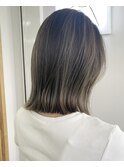 大人 グレージュ ハイライト