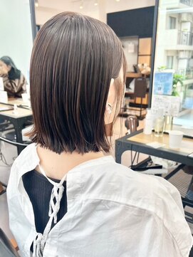 ネオリーブ クーロ(Neolive curro) 小顔ボブ×美髪ぱつっとボブ