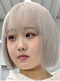 white×bob [新宿駅/切りっぱなしボブ/エアリーロング]