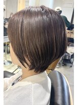 ジルコ ZiRCO&nbsp;ショートボブ×ハイライト