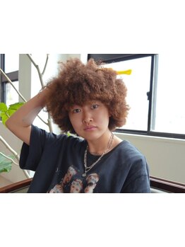 ハイセンスな技術と提案力で、芸能人やモデルからも支持される実力派スタイリスト在籍◇お任せも大歓迎◎