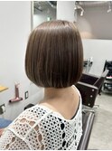 切りっぱなしボブマロンベージュくすみベージュ大人ボブ横浜駅